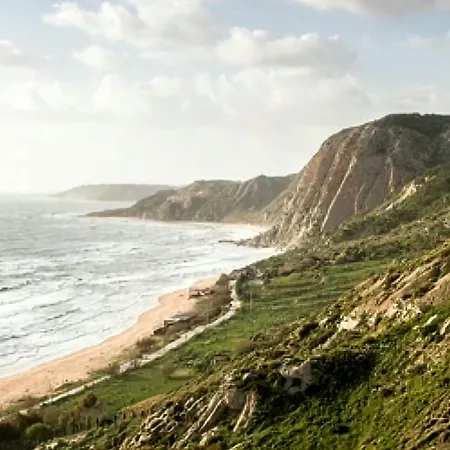 La Foggia Seaside Paradise 3*