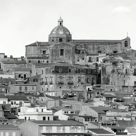 La Foggia Seaside Paradise Affittacamere 3*