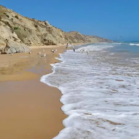 La Foggia Seaside Paradise Affittacamere